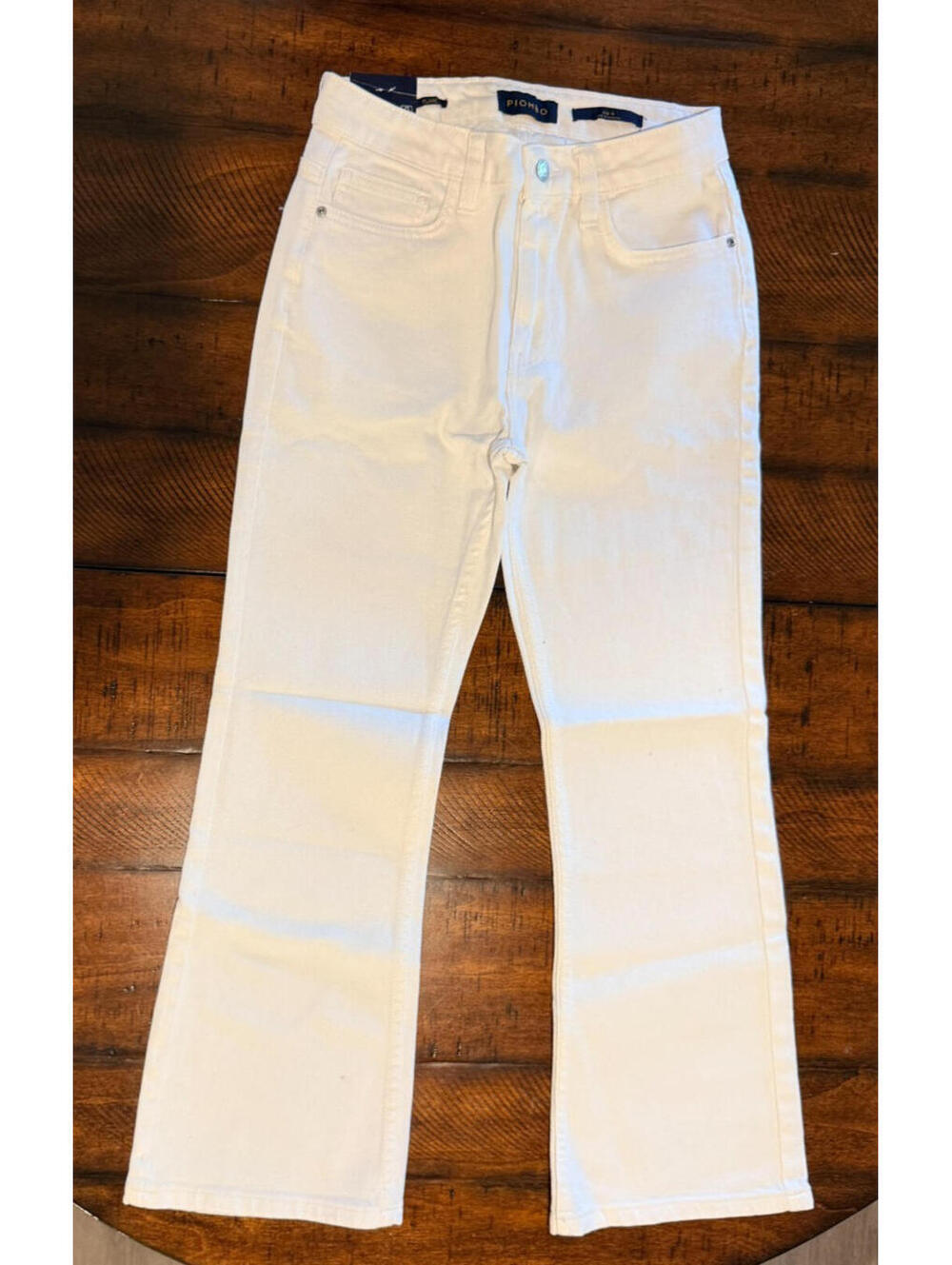 NWT Piombo Italian Design Women's White Denim Flare Jeans, Size 4